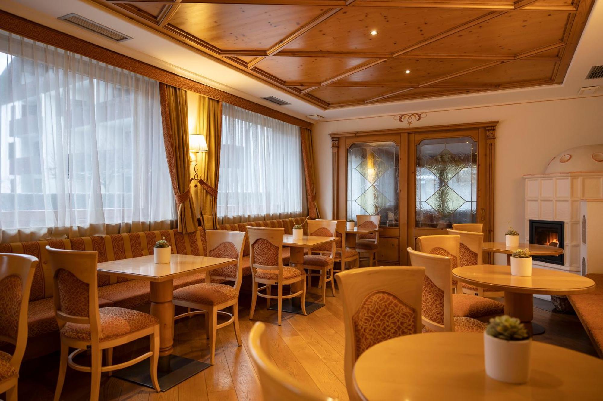 פינזולו Beverly Alps Hotel & Spa מראה חיצוני תמונה
