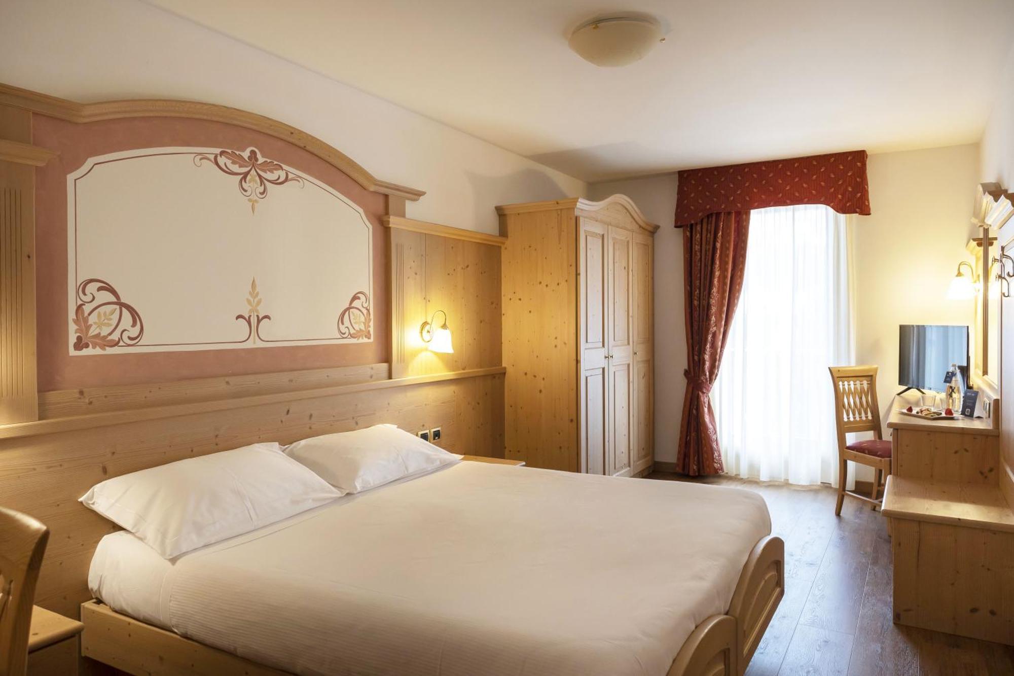 פינזולו Beverly Alps Hotel & Spa מראה חיצוני תמונה