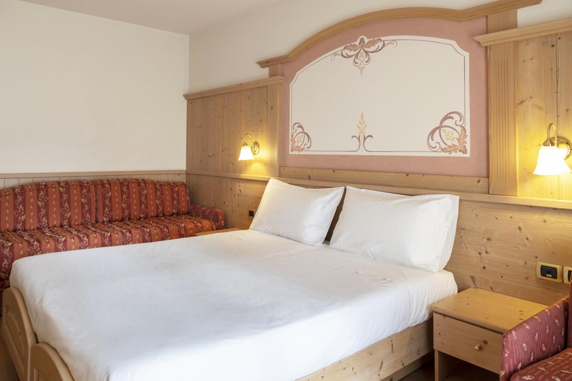 פינזולו Beverly Alps Hotel & Spa מראה חיצוני תמונה